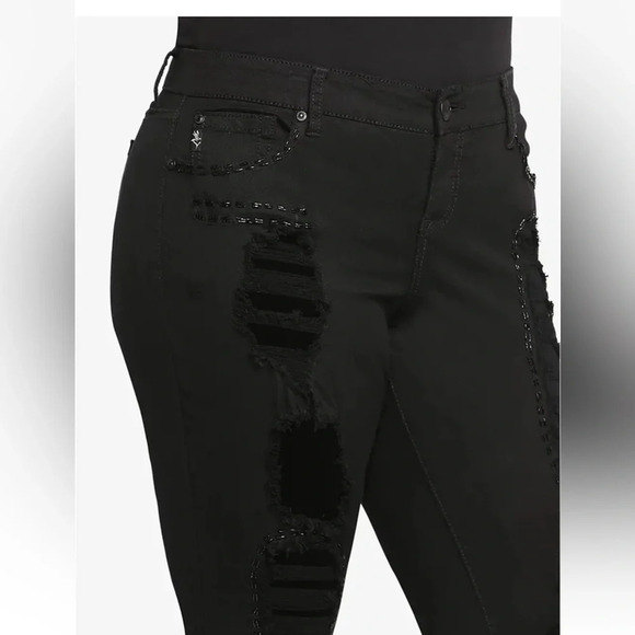 TORRID Premium Bead Embellished Distressed Skinny Jeans Stretch Black Women 18 - Picture 2 of 10